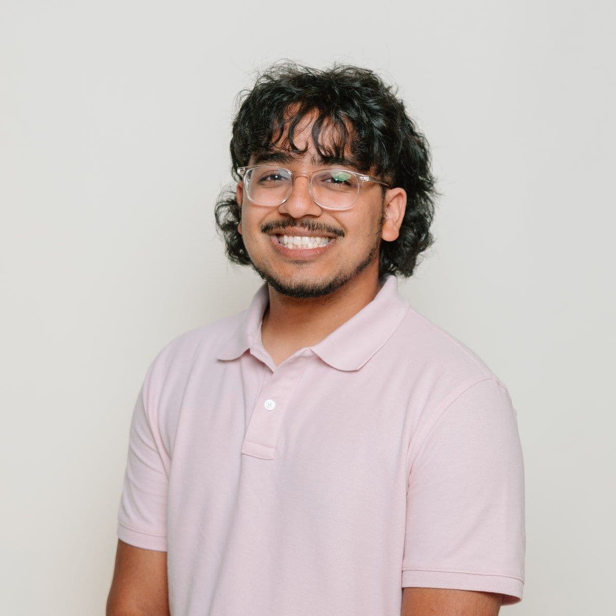 Benny Khan, Guys Intern